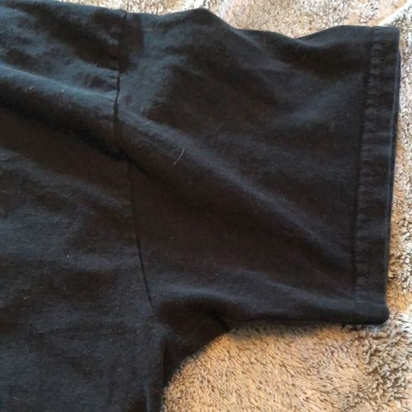 Gildan Halloween tshirt sz large Spider/Moon/All Hallows Eve black,white/yellow - Picture 8 of 15